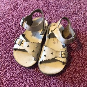 Sun San sweetheart size 8